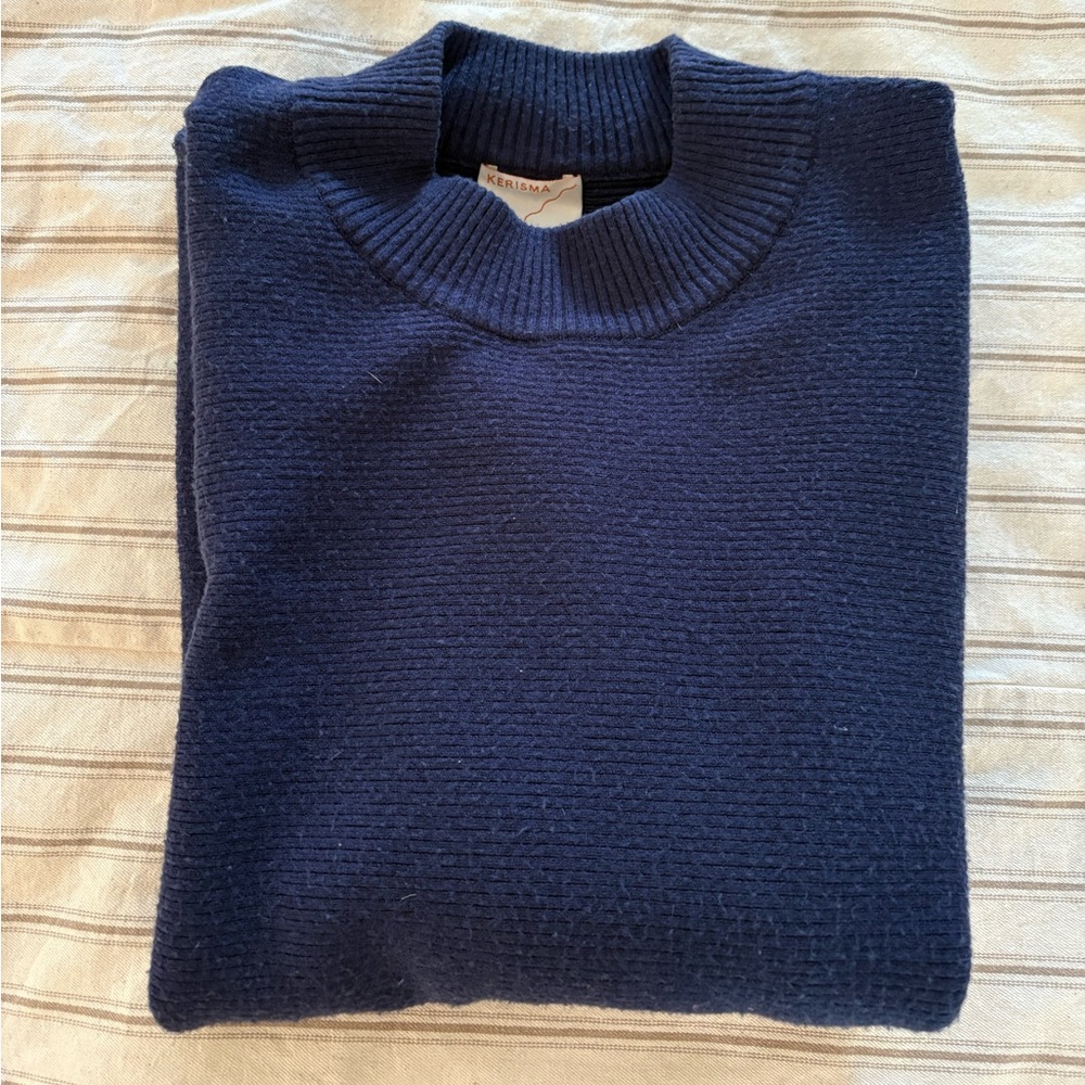Kerisma Semi-Cropped Crewneck Sweater